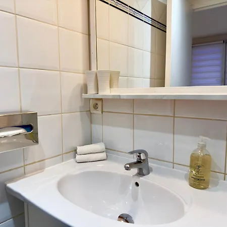 דירה Grand Confortable Au Coeur De *